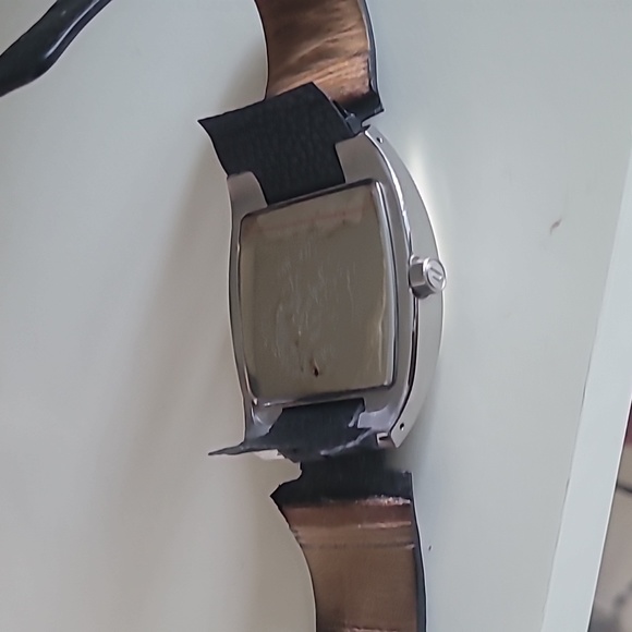 Watch Lot For Repair or For Parts , Diesel , Fossil - Picture 4 of 4